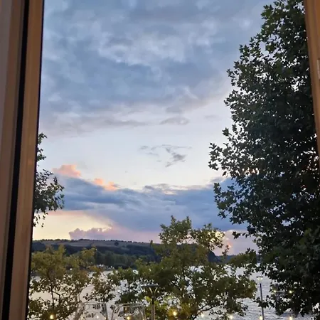 Light Blue Apartman *